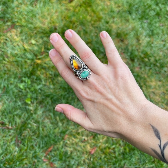 💙 GORGEOUS Turquoise + Amber ring 💙 - Picture 3 of 7